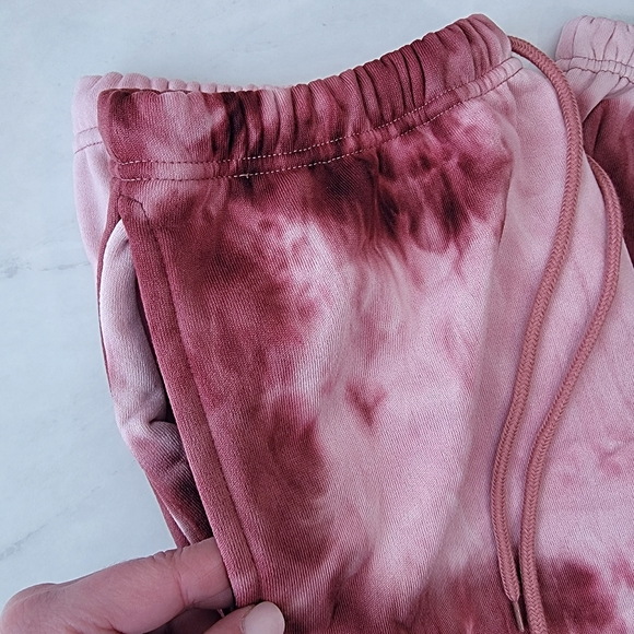 NWT! Hoodie and jogger Lounge Set - Picture 5 of 9